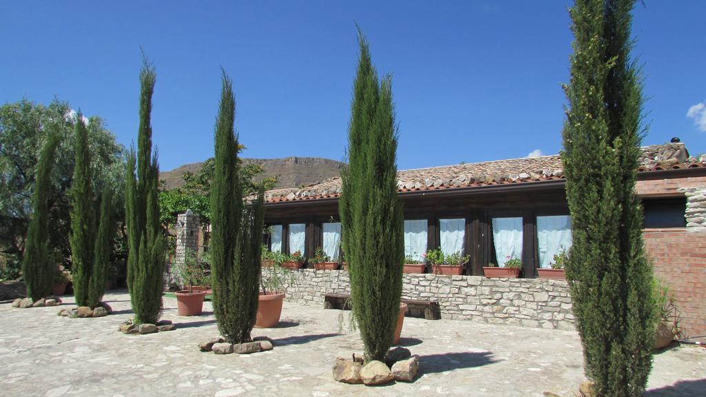 Agriturismo Capuano Gangi Buitenkant foto