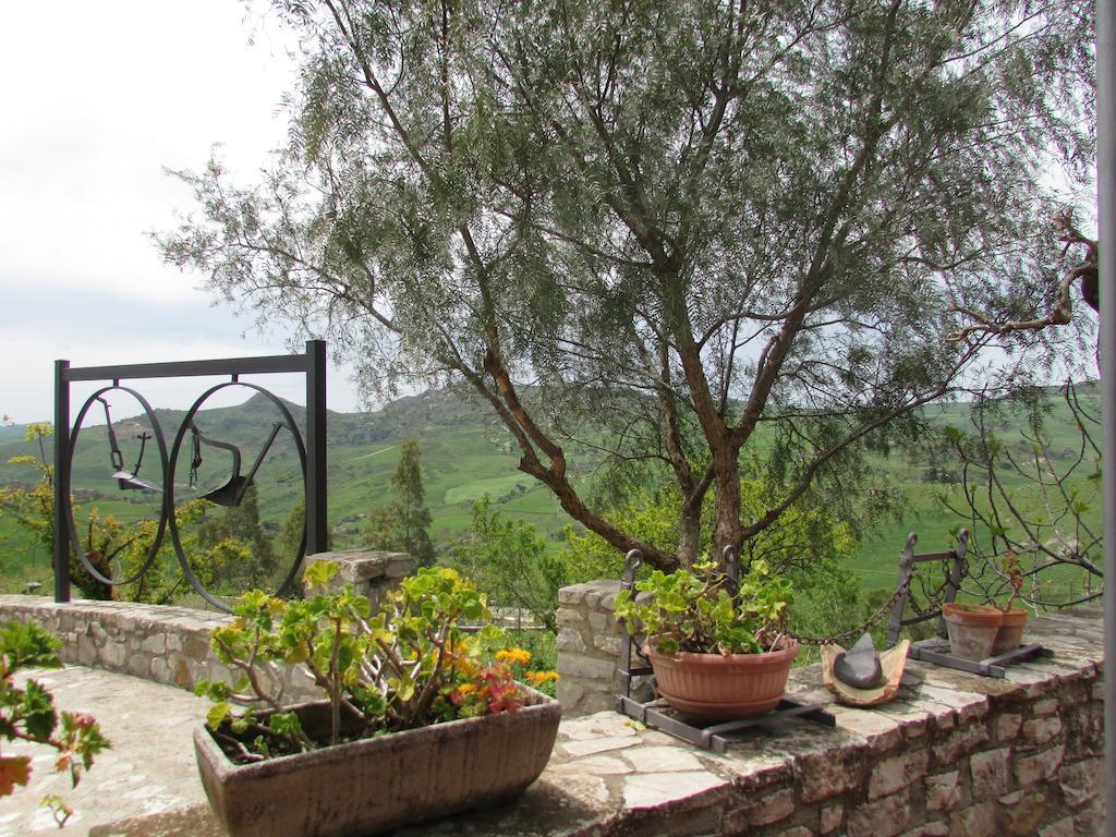 Agriturismo Capuano Gangi Buitenkant foto